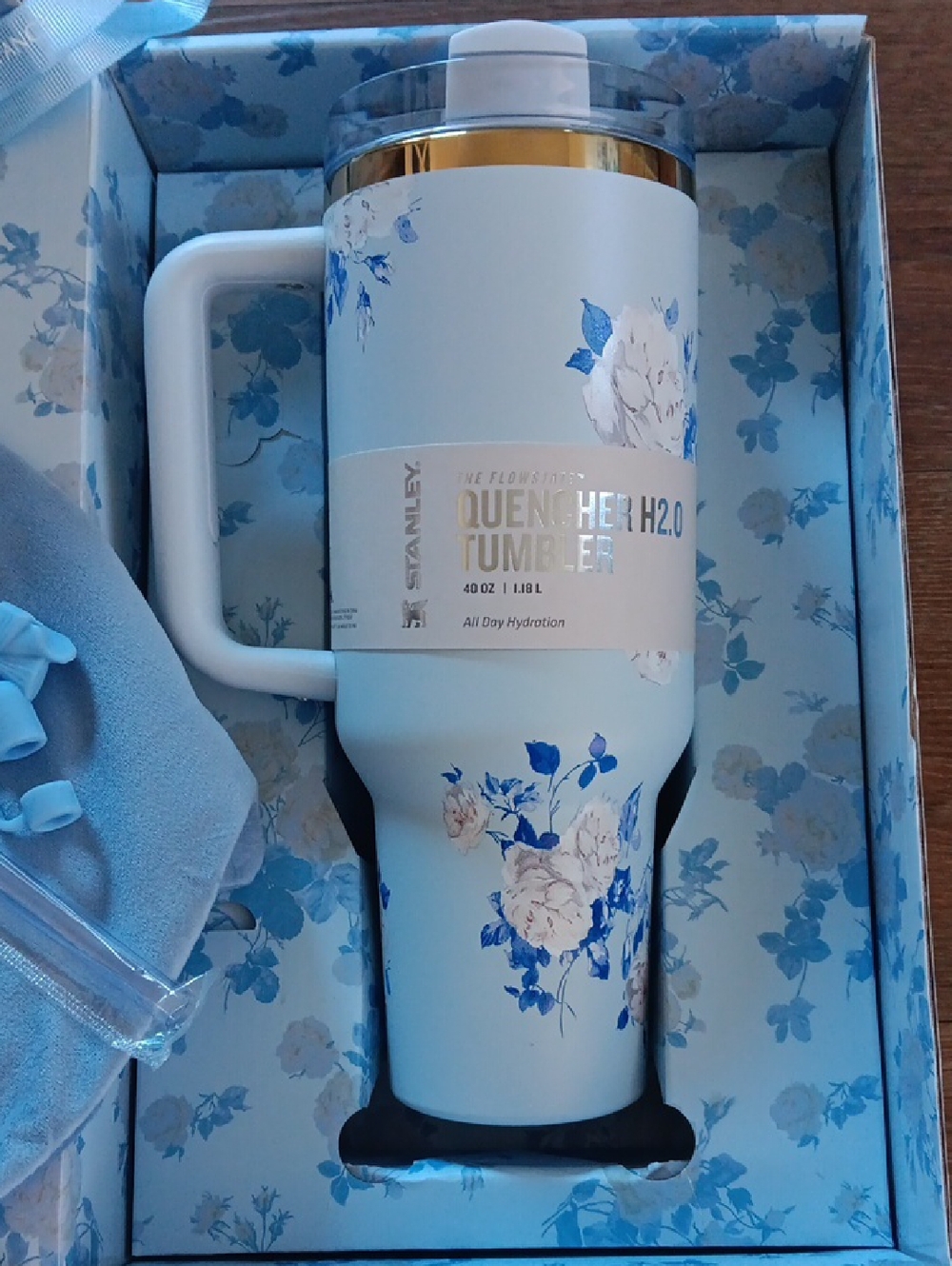 NWT LoveShackFancy Stanley Cup 40 Ounce Blue Flowers